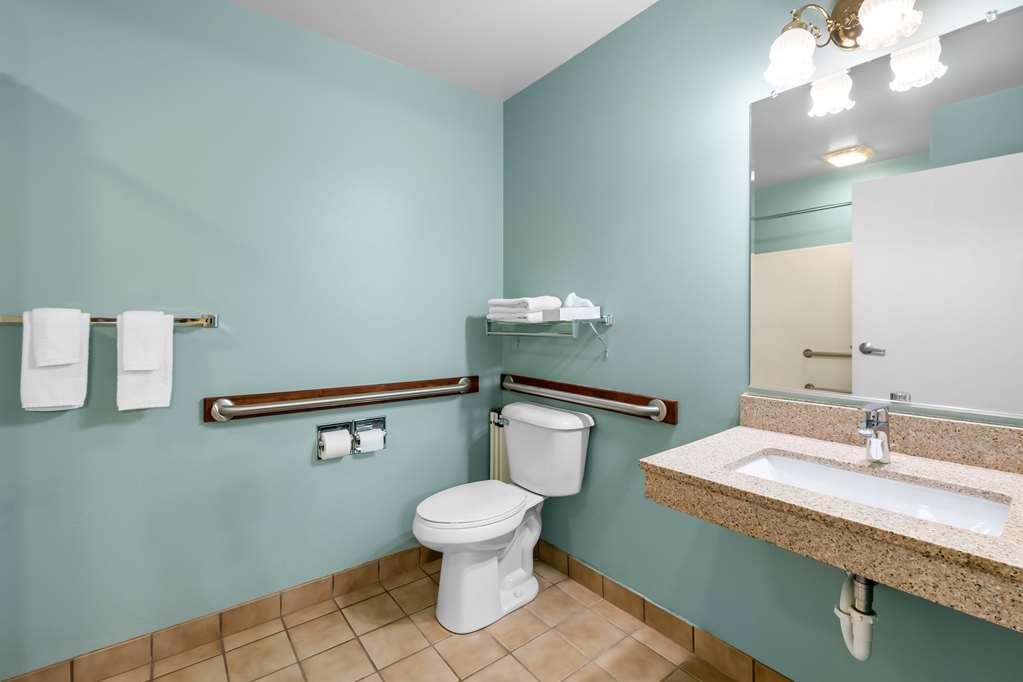Econo Lodge Inn & Suites Eau Claire Habitación foto